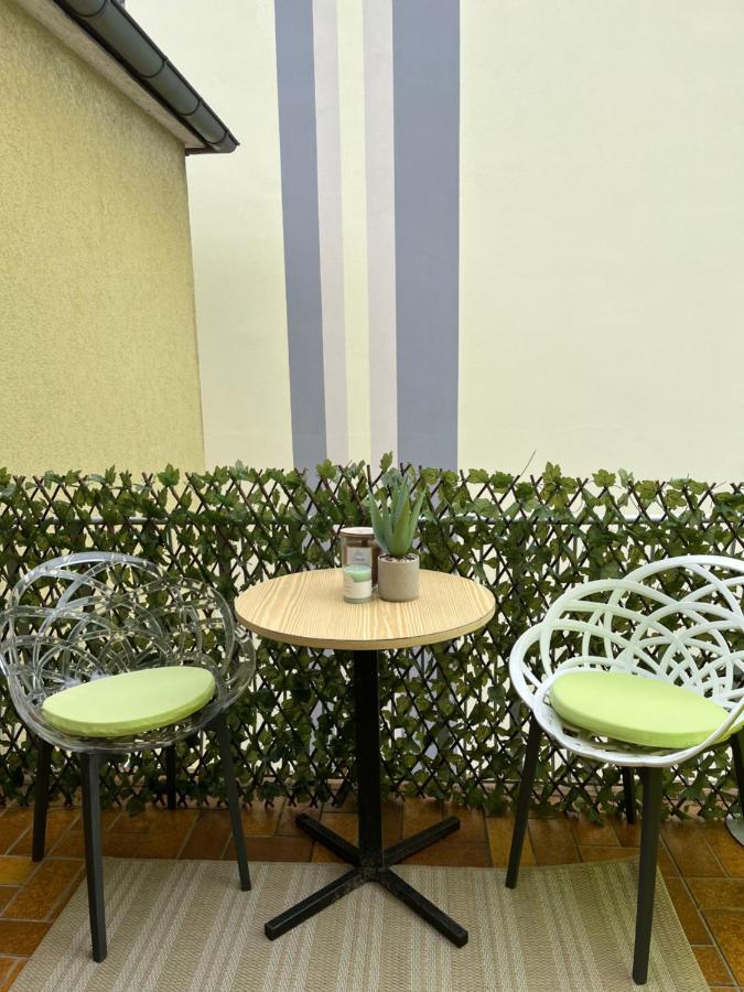 Korbstadt-Villa Rattan-Design Mit Balkon, Garten, Arbeitsplatz, Kueche Lichtenfels  Exteriör bild